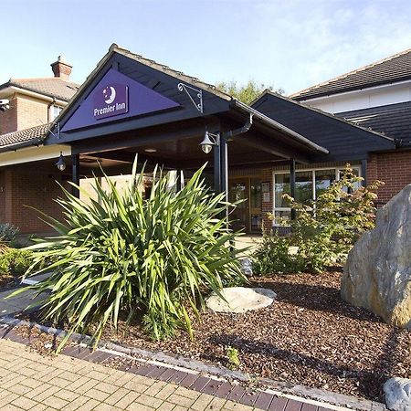Premier Inn Bristol South Exterior photo